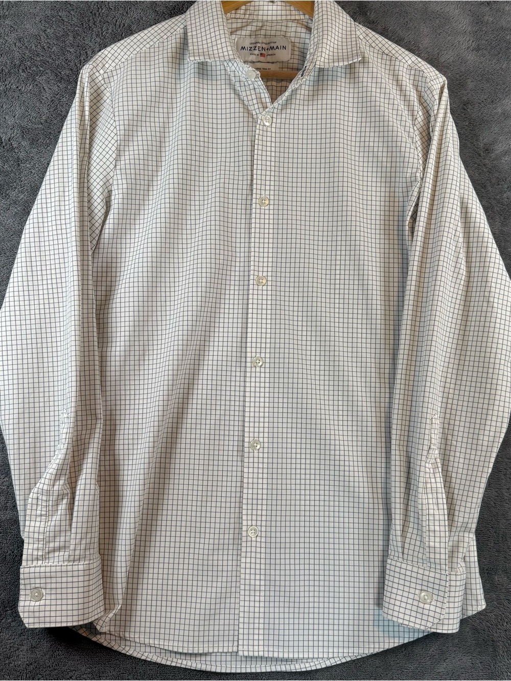 Mizzen+Main White Dress Shirt with Navy Windowpane Grid